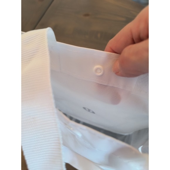 LULULEMON  Reusable Storage Bag  Medium Size Double Handle Snap close White Logo - Picture 13 of 13